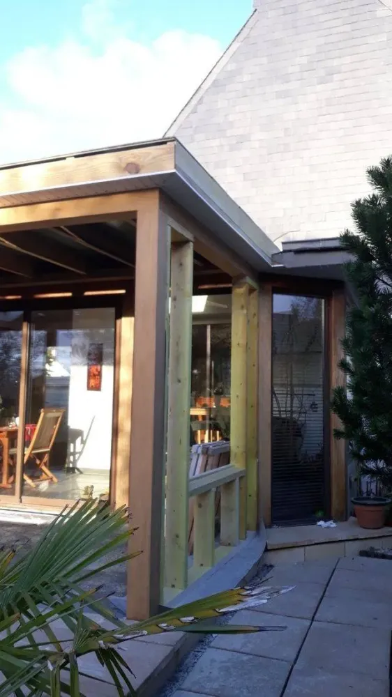 Veranda cote plante