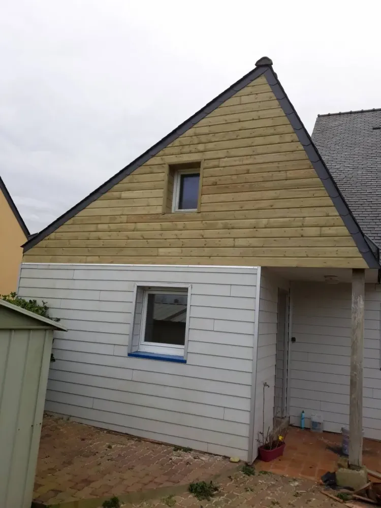 Bardage toit maison